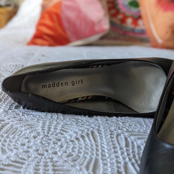 High heels - Picture 5 of 10